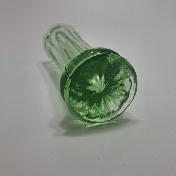 Vintage Hand Blown Green Glass Vase - Picture 3 of 4